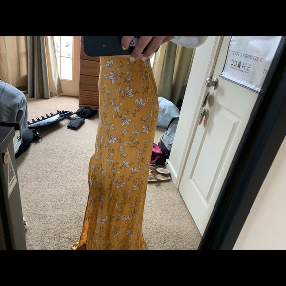 Floral Maxi Skirt - Picture 3 of 3
